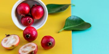 Beyond Kale: New Superfoods Dominating US Health Trends - Cover Image
