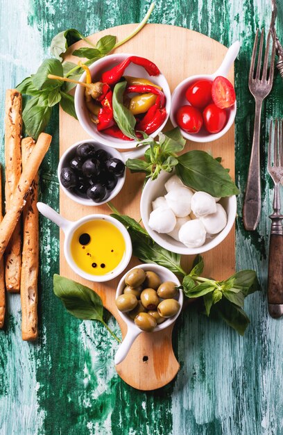 Mediterranean Diet & Alzheimer’s: New Research Shows 35% Risk Reduction