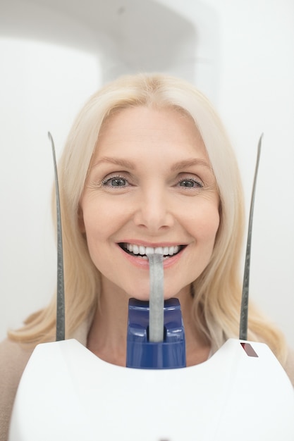 Regular Dental Checkups: Preventing Gum Disease in Older Adults